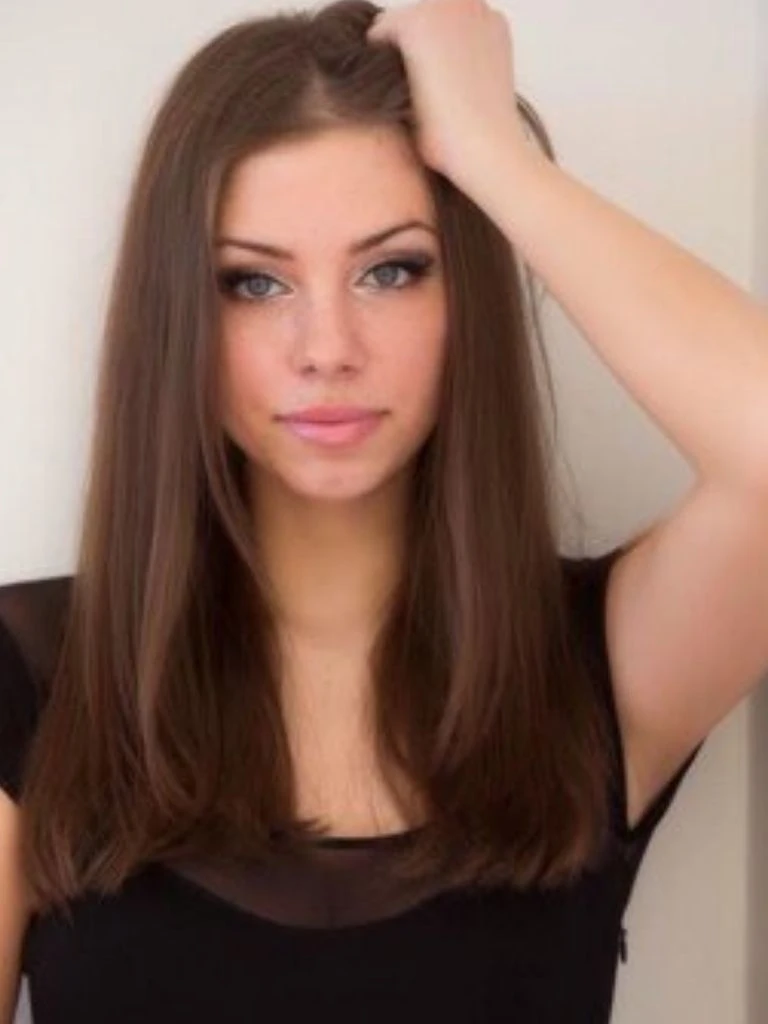 Valerie Gromova Biography: Wiki, Age, Career, Height, Weight, Boyfriend, Net Worth & More